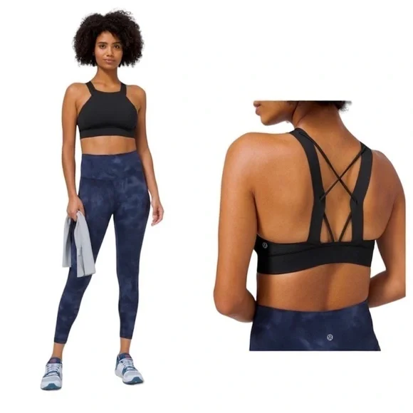 Lululemon Strong at Heart Sports Bras - Picture 2 of 12